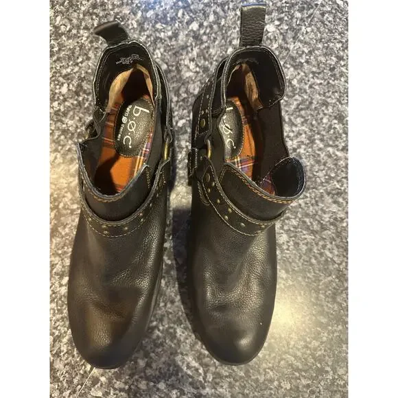 b.o.c. By Born Solid Black Leather Ankle Boots Sz. 11 - Picture 6 of 8